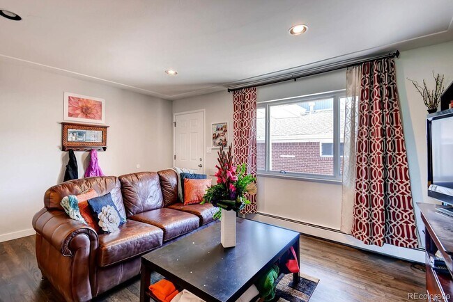 2838 Xavier St unit back unit, Denver, CO 80212 - photo 3