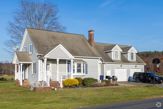 Locust Manor offers residents a rural feel.