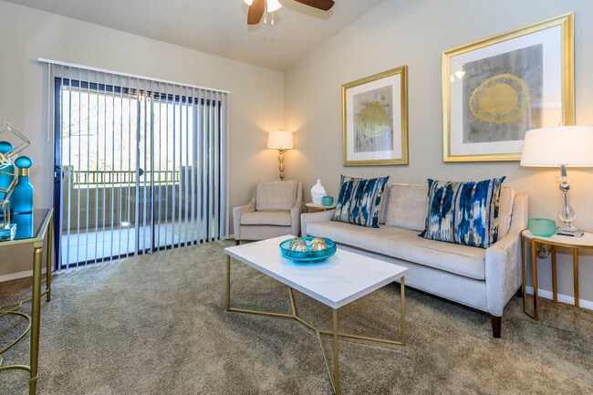 El Dorado 928 SQFT 1 Bed 1 Bath