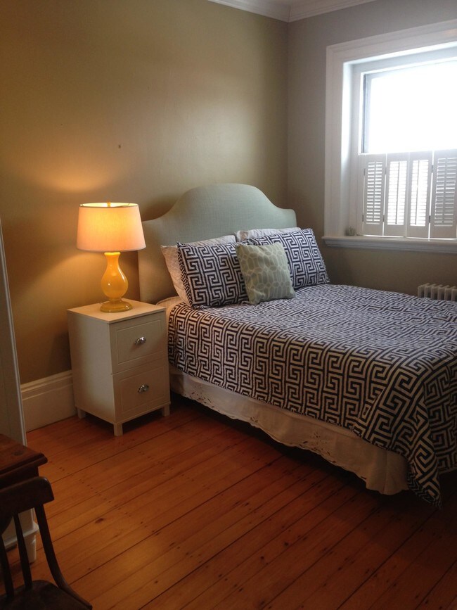 45 Garrison Rd unit 3, Brookline, MA 02445 - photo 5