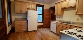 2713 Delaware St SE Unit 2, Minneapolis, MN 55414