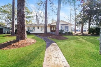 1403 Belle Glade St, Jackson, MS 39211