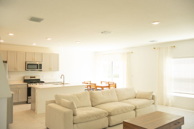 6305 Milestone Lp, Palmetto, FL 34221 - photo 3