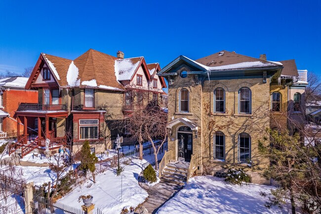 Large single family homes line the streets in Walker's Point.