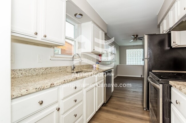 17928 Winsome, Fraser, MI 48026 - photo 5