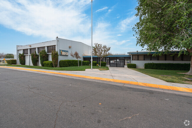 Desert View Elementary School is located in Central Lancaster, CA.