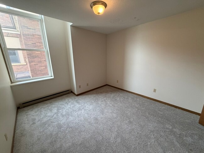 442 Belgrade Ave, North Mankato, MN 56003 - photo 7