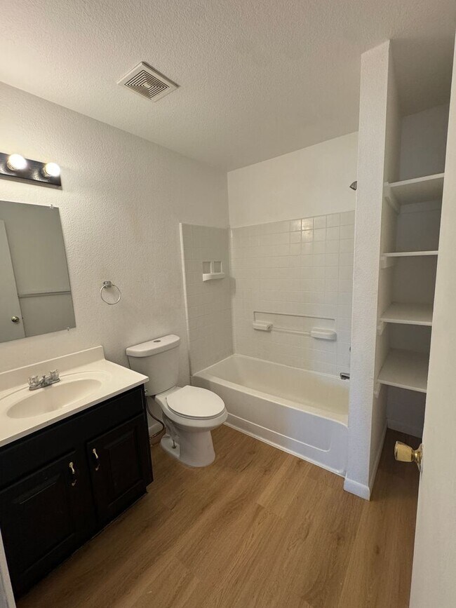 1605 Boston St, Aurora, CO 80010 - photo 5