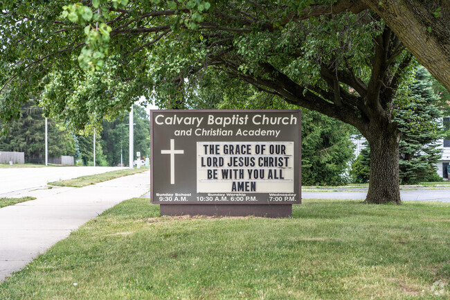 Calvary Baptist Christian Academy is a private Christian school in Urbana, IL.