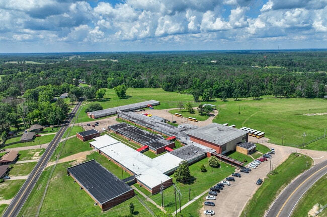 Crystal Spring Middle School has an C plus rating on Niche.