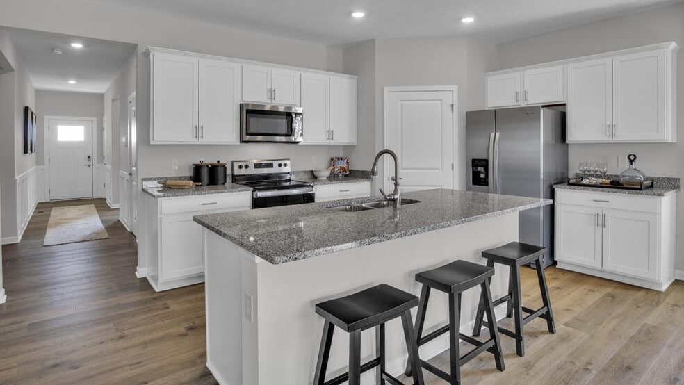 564 Hollywood Blvd unit 36206768, Xenia, OH 45385 - photo 1