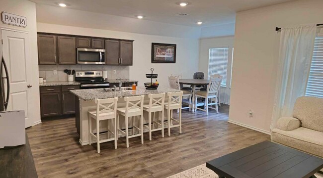 713 Meadow Creek Ln, Josephine, TX 75189 - photo 4