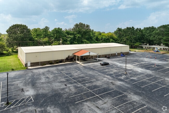 Rivers of Life Christian School focuses on core subjects like English.