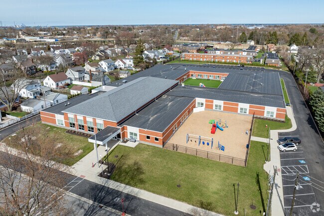 Sandusky Early Learning Academy