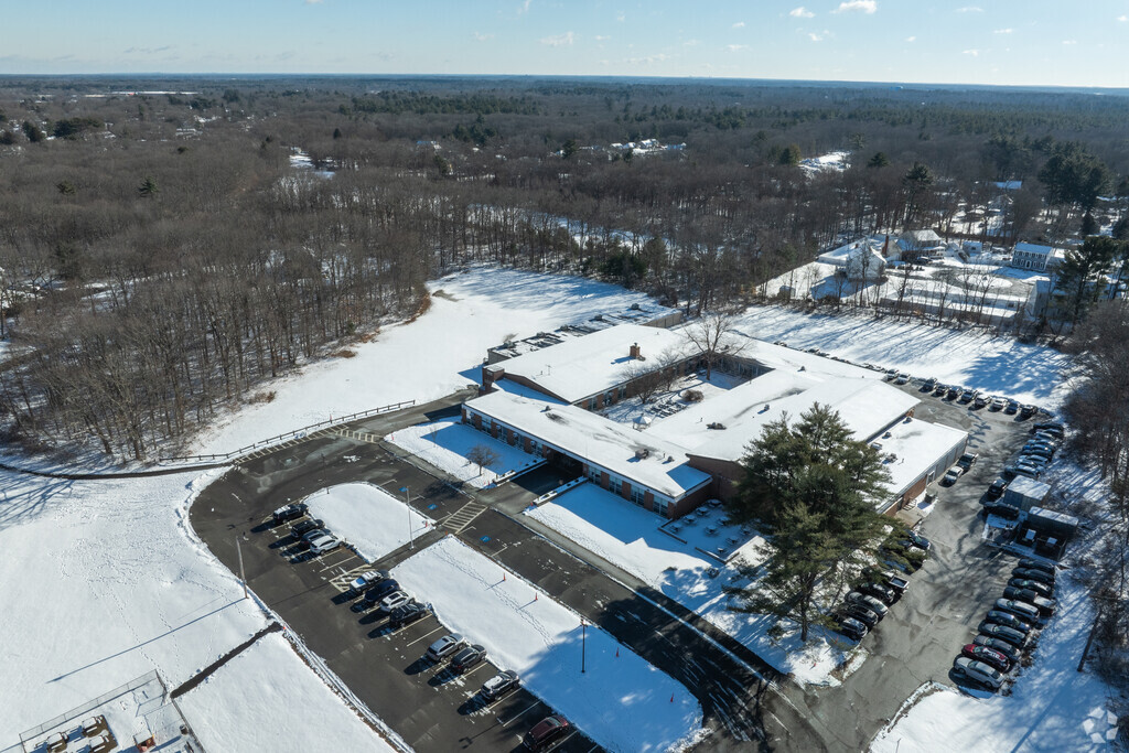 John F. Kennedy Elementary School in Brockton received an overall C rating from Niceh.