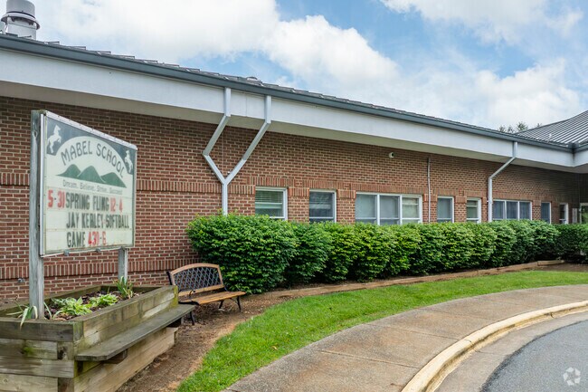 Small class sizes create strong teacher-student relationships and tailored instruction at Mabel Elementary School.