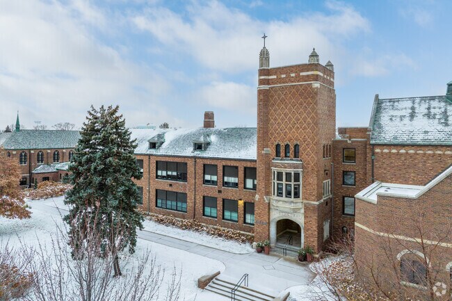 Cretin-Derham Hall has a yearly tuition of %16,000.
