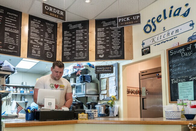 Known for its warm hospitality and delicious homemade recipes, Ofelia’s Kitchen feels like a home away from home.