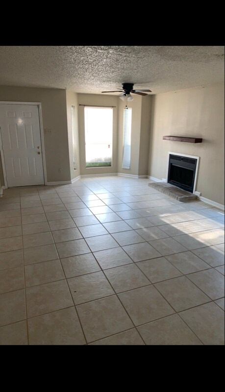 1755 Boulevard de Province Blvd, Baton Rouge, LA 70816 - photo 3