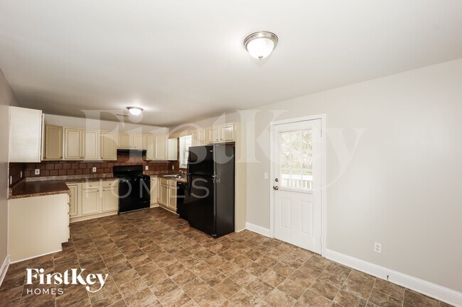 73 Pine Shadows Ct, Dallas, GA 30157 - photo 7