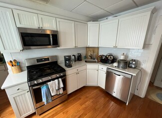 51 Cedar St Unit 3R, Somerville, MA 02143