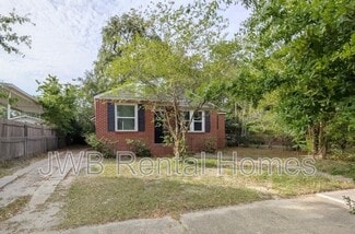 518 Chestnut Dr, Jacksonville, FL 32208