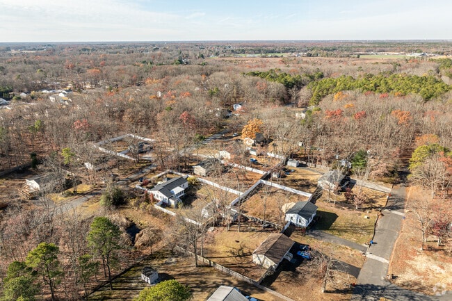 Rural New Jersey has plenty of space so Chesilhurst homes feature large lots.