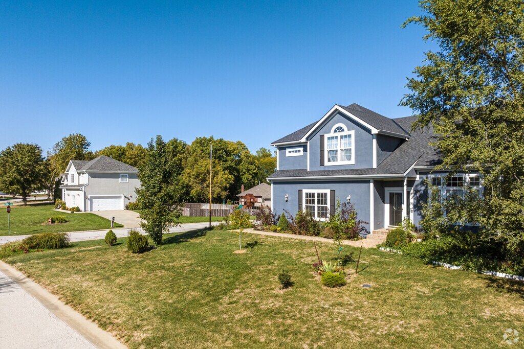 4015 N 123rd St, Kansas City, KS 66109 MLS HMS2464112