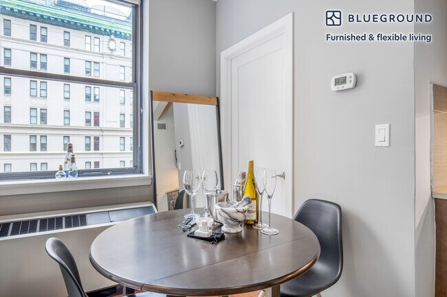 488 7th Ave unit FL10-ID143, New York, NY 10018 - photo 3