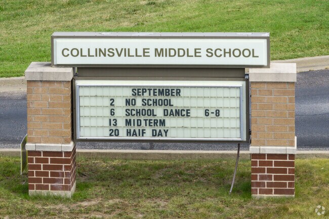 Collinsville Middle School focuses on core subjects like science.