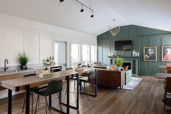 Aspire Columbia Ridge, Portland, OR 97230 - photo 3