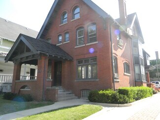 2582 N Cramer St Unit Second floor, Milwaukee, WI 53211