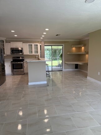 13326 1st St Unit 13326, Fort Myers, FL 33905