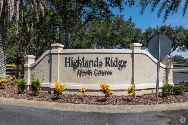 The course at Highlands Ridge North is very well mantained and managed.