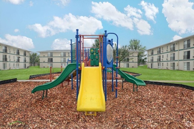 Amber Manor, Dekalb, IL 60115 - photo 3