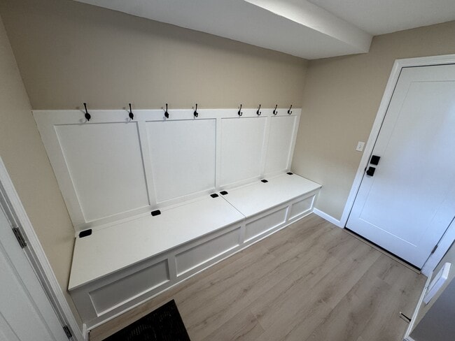 25 Franklin St unit 3, Milford, MA 01757 - photo 4