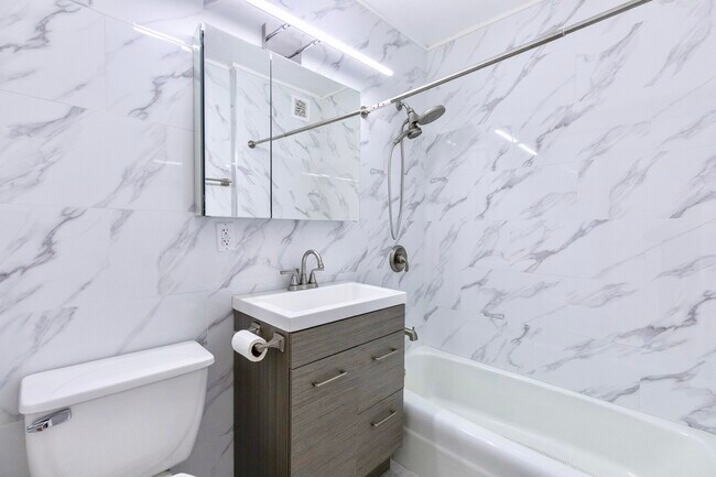 300 E 30th St unit 2-A, New York, NY 10016 - photo 5