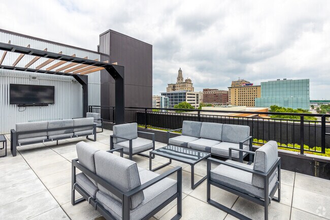 400 River, Davenport, IA 52801 - photo 5