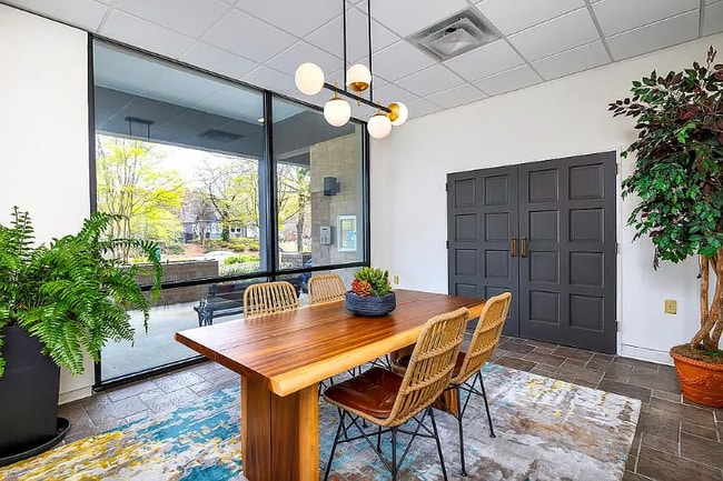 Hermitage unit 7th Floor, Columbia, SC 29205 - photo 7