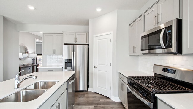 12851 Lawrence Way, Rogers, MN 55374 - photo 4