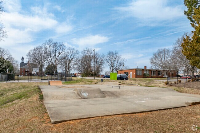 Skateboarding, tennis, playgrounds and more are easily enjoyed by Oxford locals at the Hix Recreation Park.