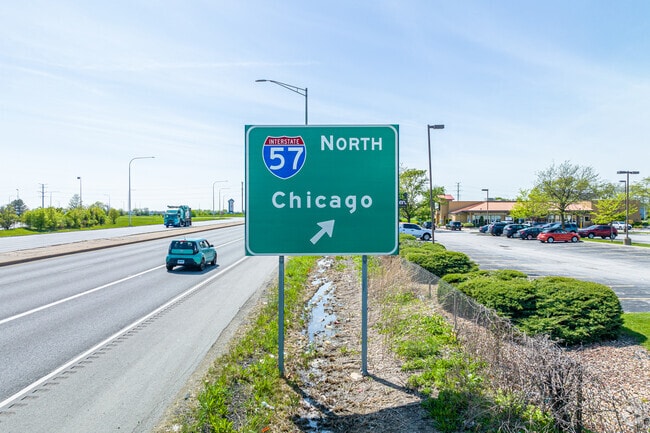 The East Matteson community is a short drive to downtown Chicago.