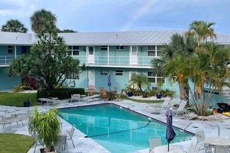 400 Northlake Ct Unit 102, North Palm Beach, FL 33408