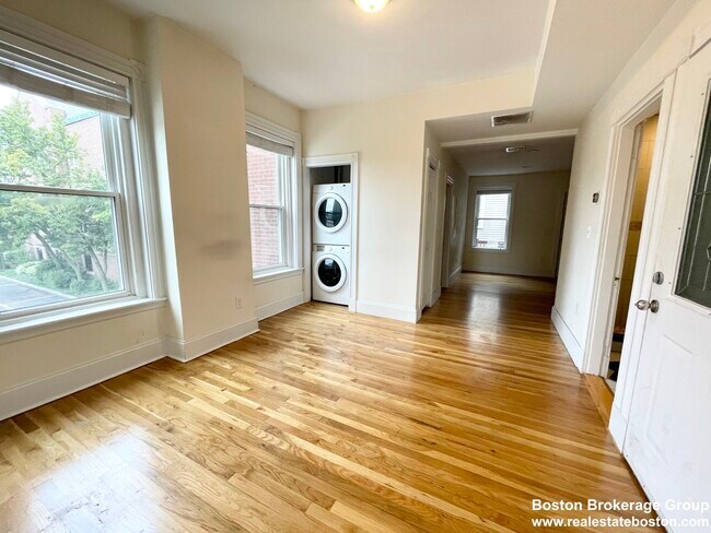 92 L St unit 2, Boston, MA 02127 - photo 6
