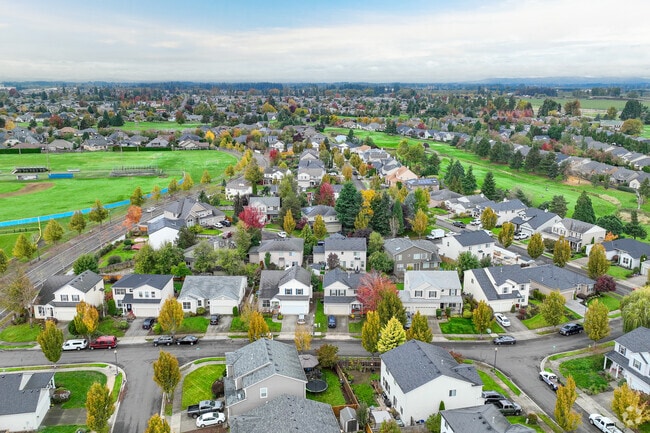 Find your new home in the small town of Woodburn, OR.