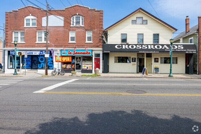 For a good drink and a great bite check out Crossroads Cafe in East Northport.