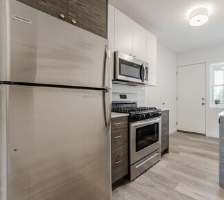 1704 W Glenlake Ave Unit 1712-3w, Chicago, IL 60660