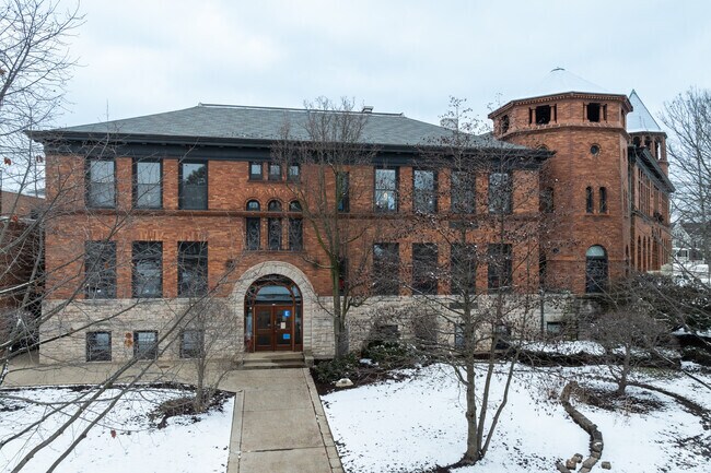 Central Elementary School has an overall Niche grade of A.