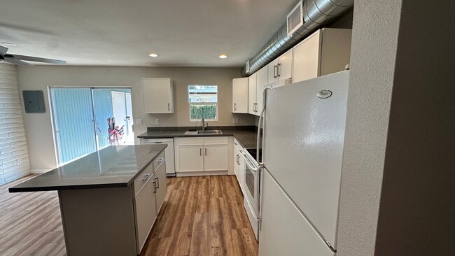 2808 S Mill Ave, Tempe, AZ 85282 - photo 7