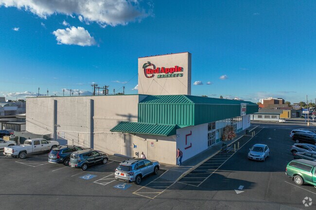 Red Apple Market in Finley is a convenient spot for groceries and community essentials.